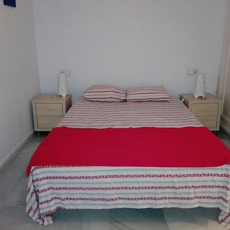 Centrico Apartamento Con Patio Privado Σεβίλλη Εξωτερικό φωτογραφία