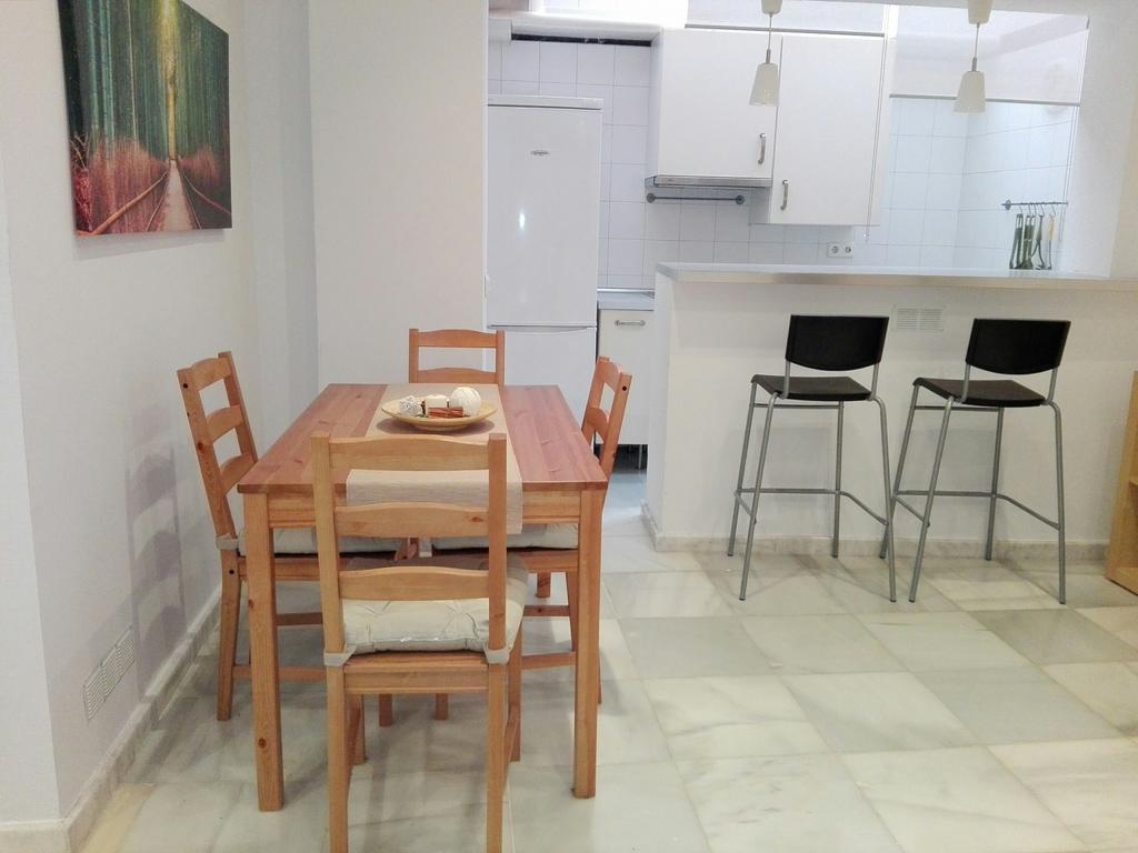 Centrico Apartamento Con Patio Privado Σεβίλλη Εξωτερικό φωτογραφία