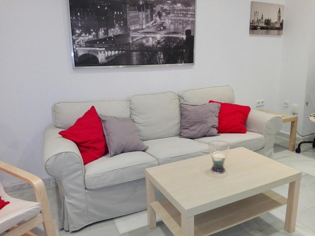 Centrico Apartamento Con Patio Privado Σεβίλλη Εξωτερικό φωτογραφία