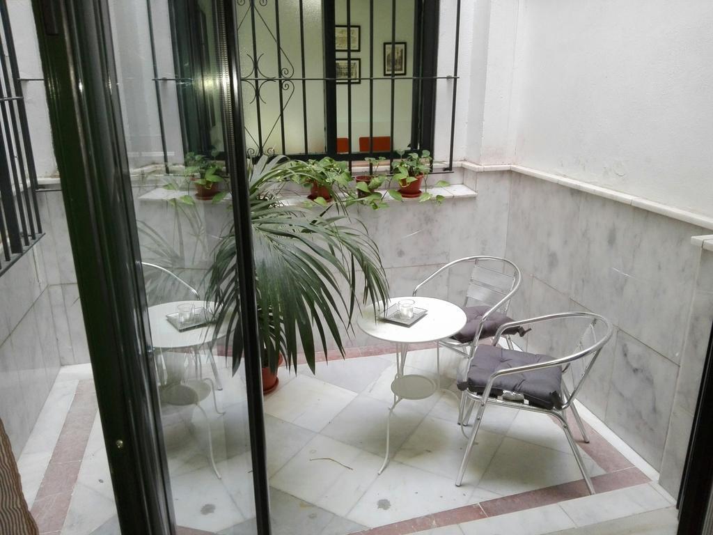 Centrico Apartamento Con Patio Privado Σεβίλλη Εξωτερικό φωτογραφία